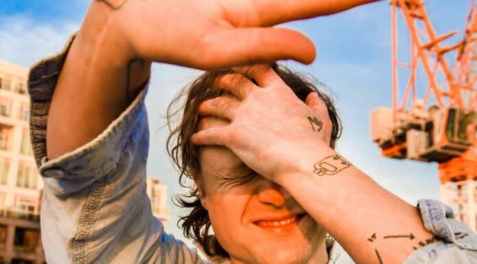 Menno Versteeg: The Powerful Story of a Canadian Indie Rock Trailblazer